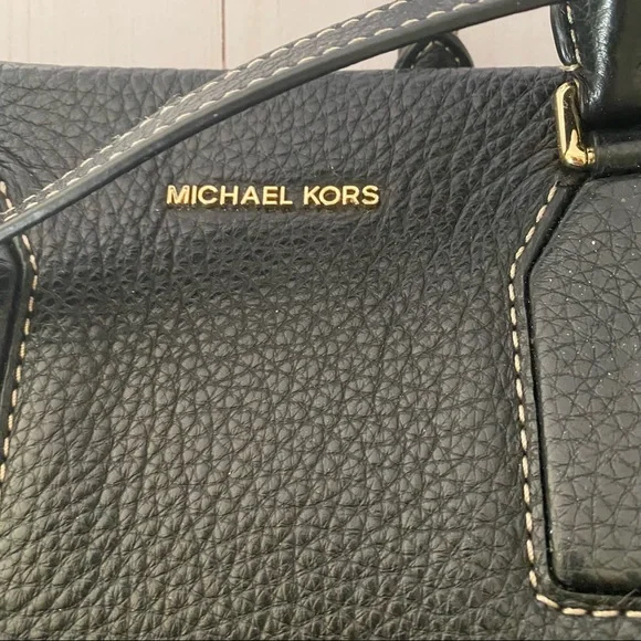 Michael Kors leather handbag - Picture 2 of 11